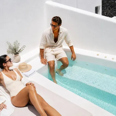 Libero Suites-private Jetted Tub- Adults Only * Períssa