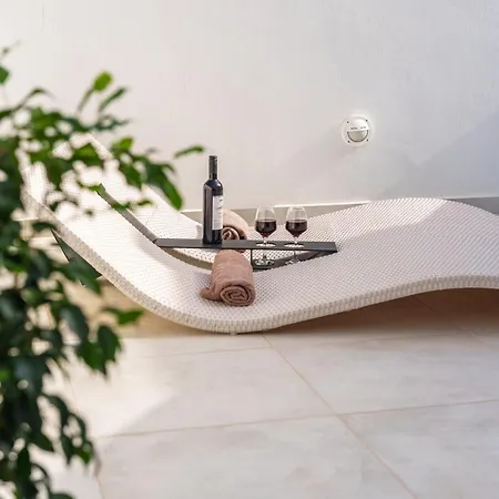 Appartement Libero Suites-private Jetted Tub- Adults Only Períssa